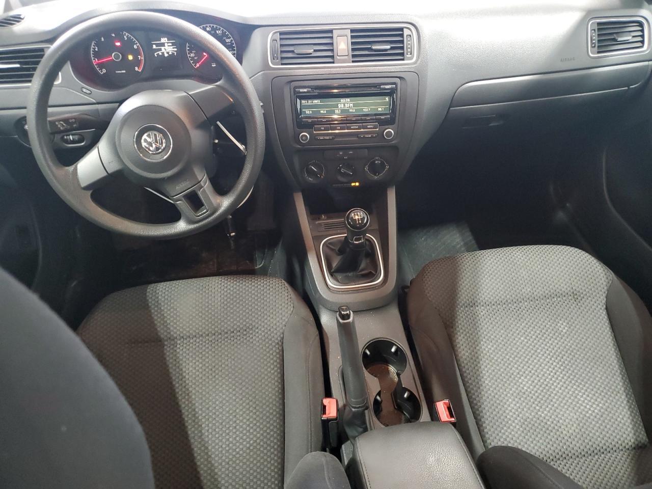 2014 VOLKSWAGEN JETTA