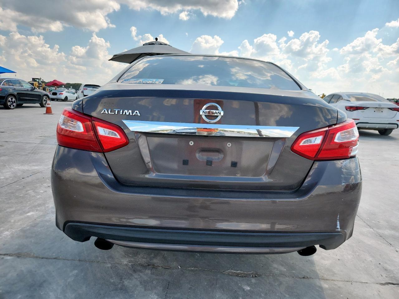 2017 NISSAN ALTIMA