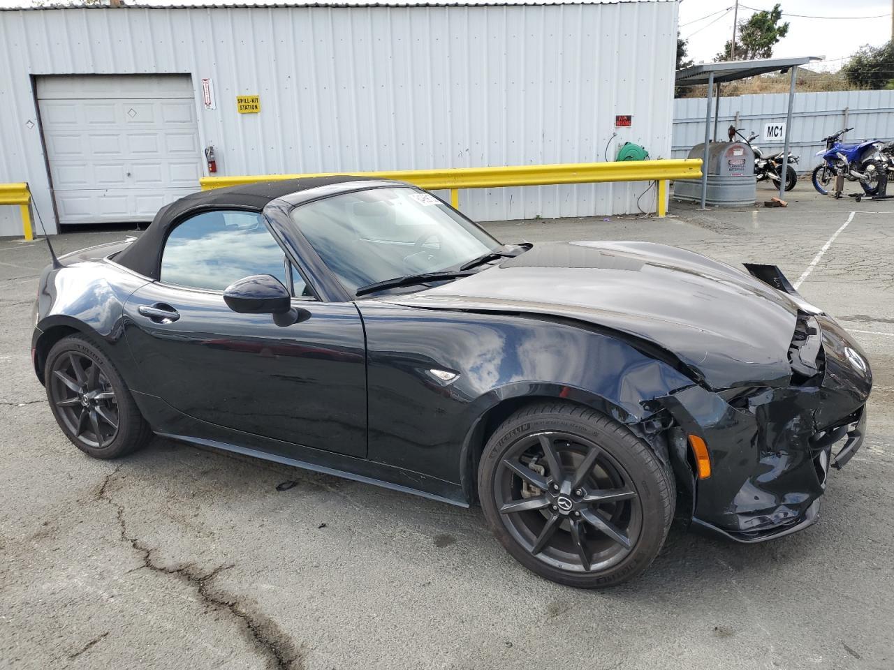 2016 MAZDA MX-5 Miata