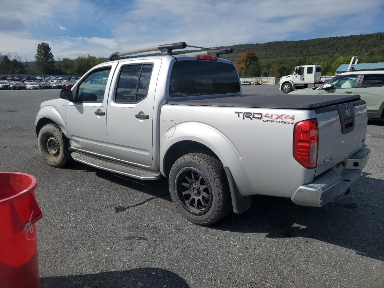 2012 NISSAN Frontier