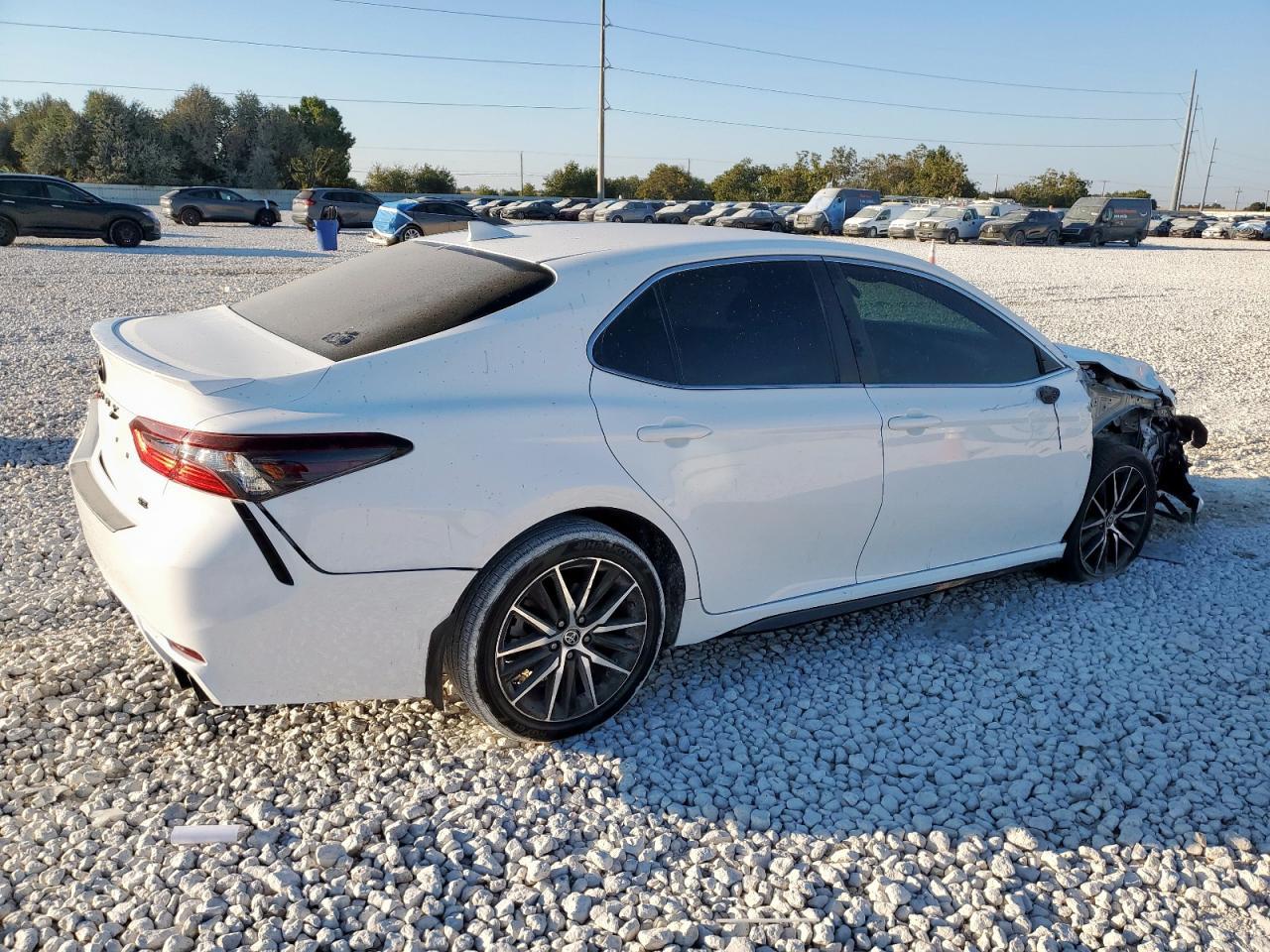 2023 TOYOTA CAMRY