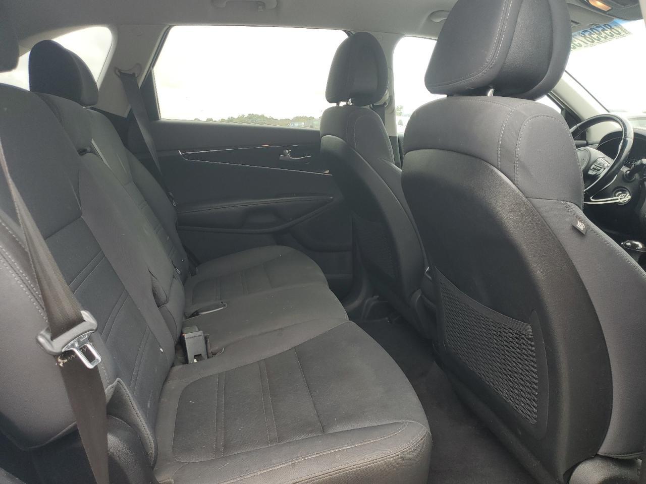 2016 KIA SORENTO