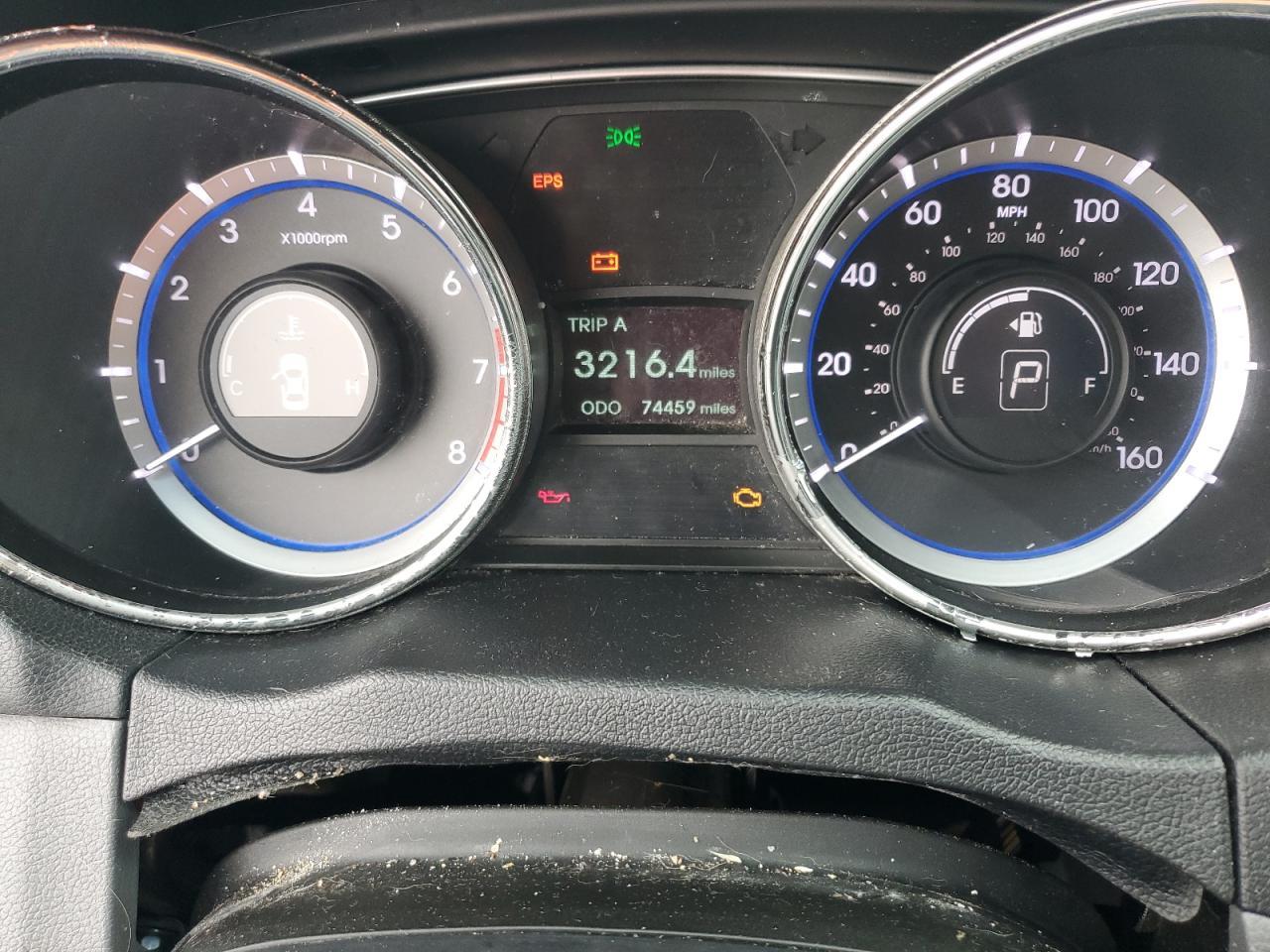 2011 HYUNDAI SONATA