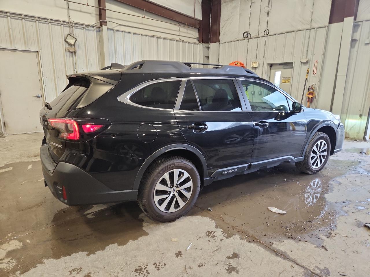 2020 SUBARU Outback