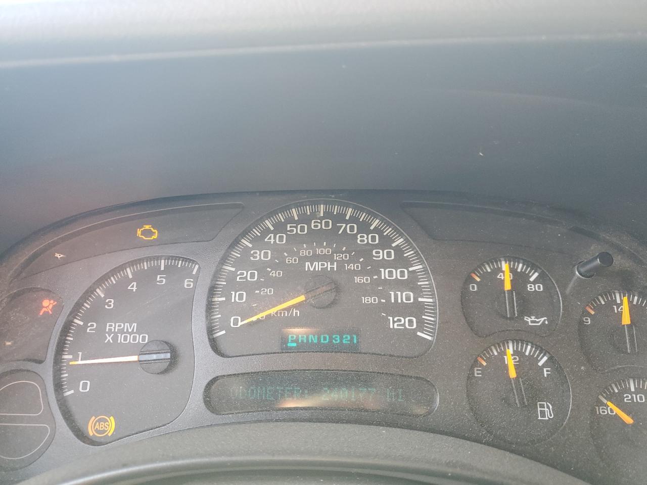 2003 CHEVROLET Silverado