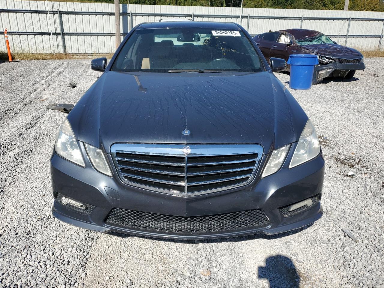 2011 MERCEDES-BENZ E-Class