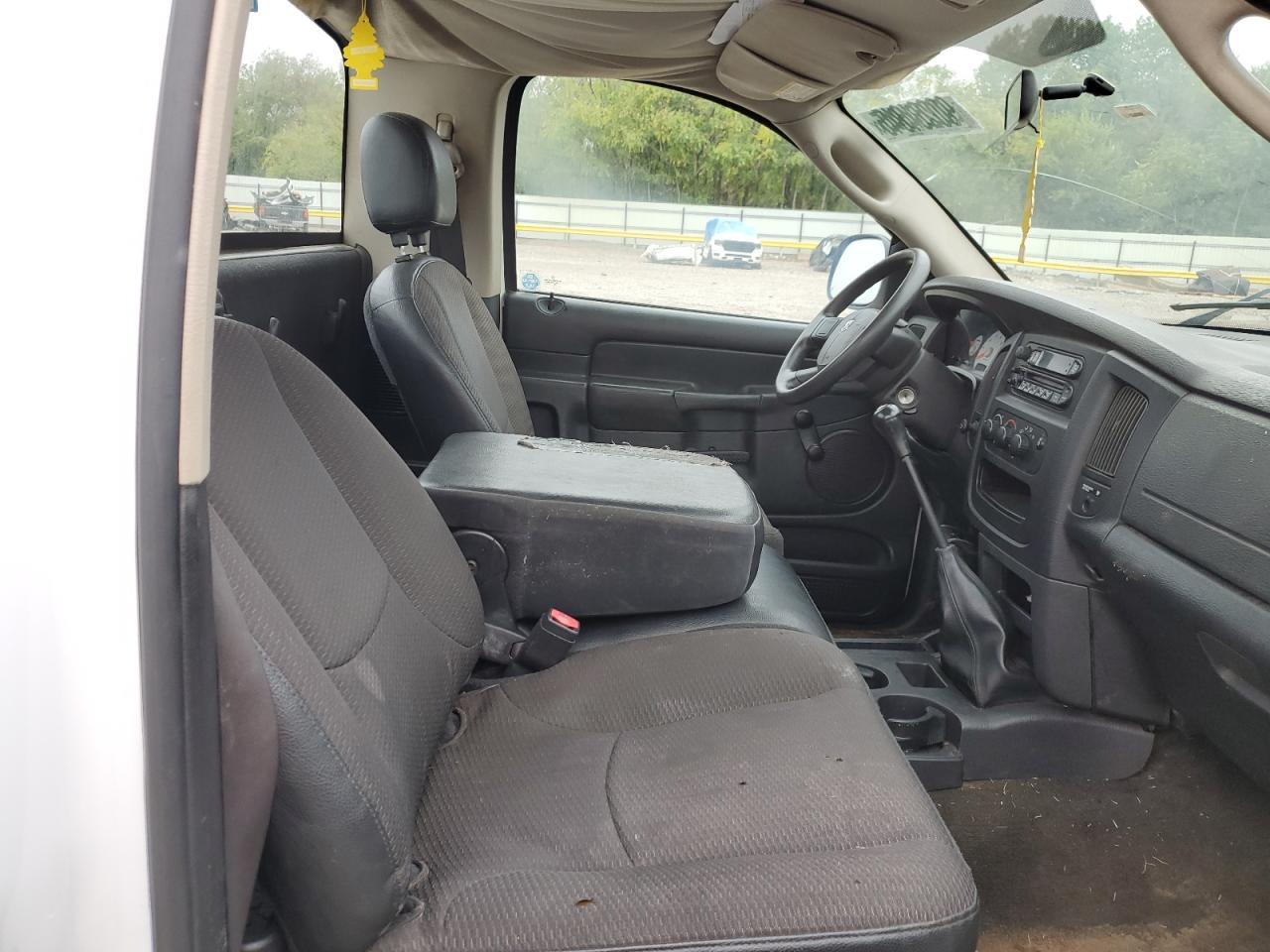 2004 DODGE RAM 1500