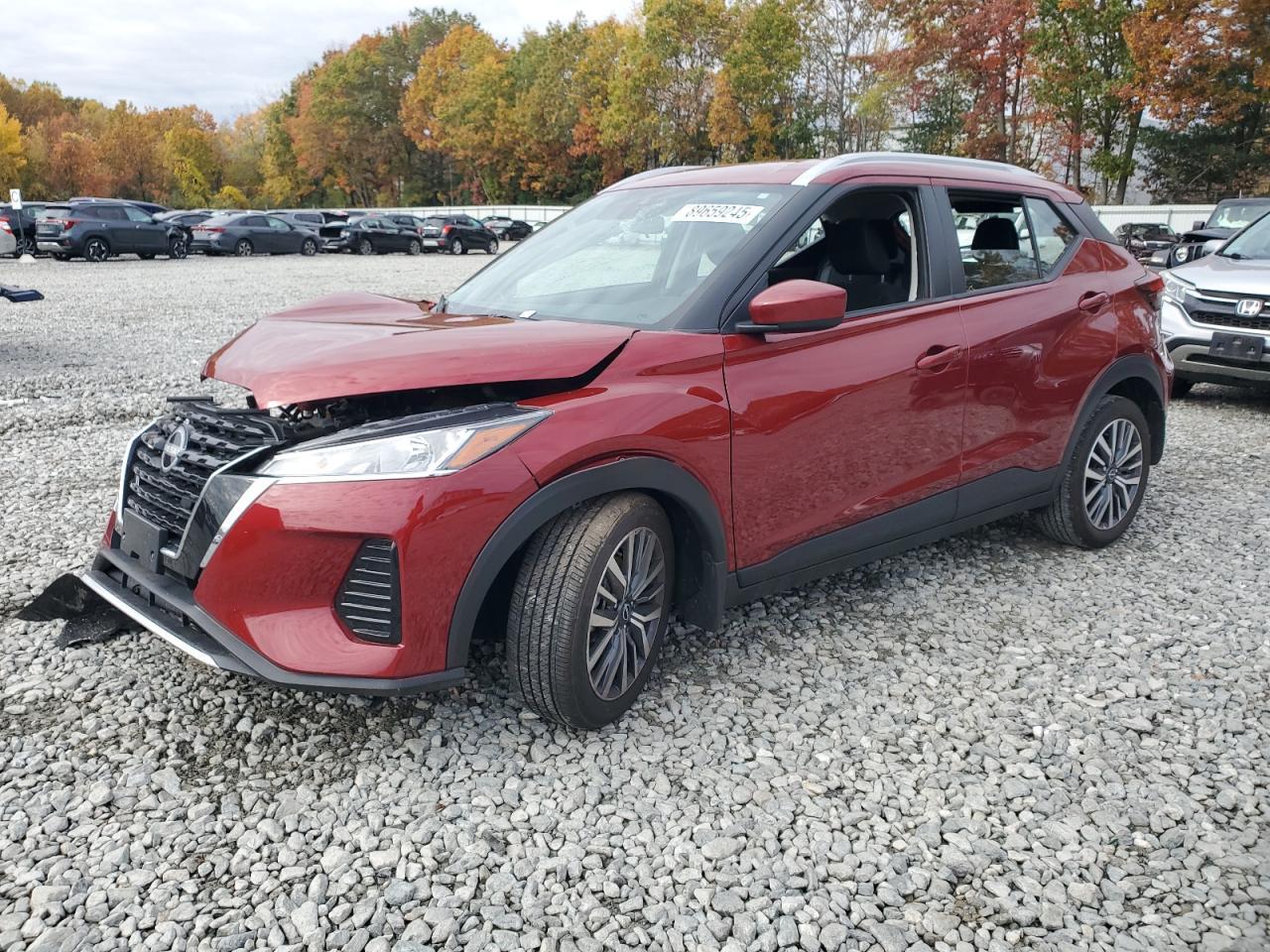 2024 NISSAN KICKS