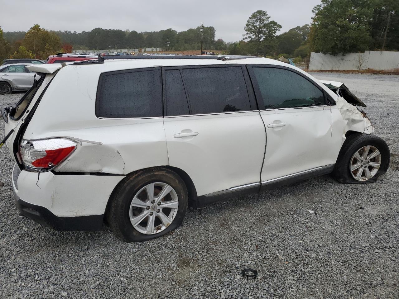2013 TOYOTA HIGHLANDER