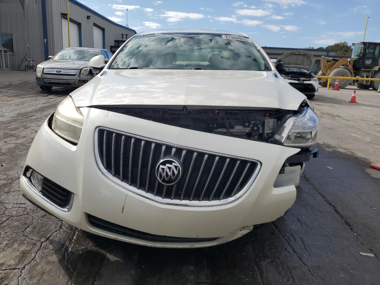 2013 BUICK Regal