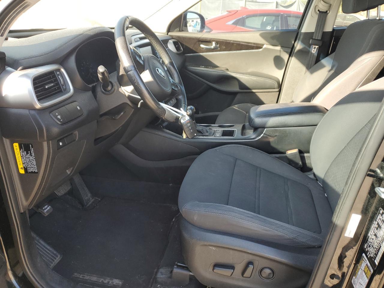 2017 KIA SORENTO