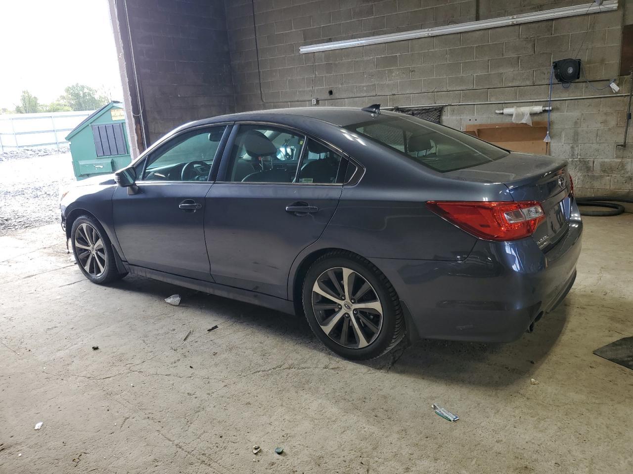 2016 SUBARU Legacy