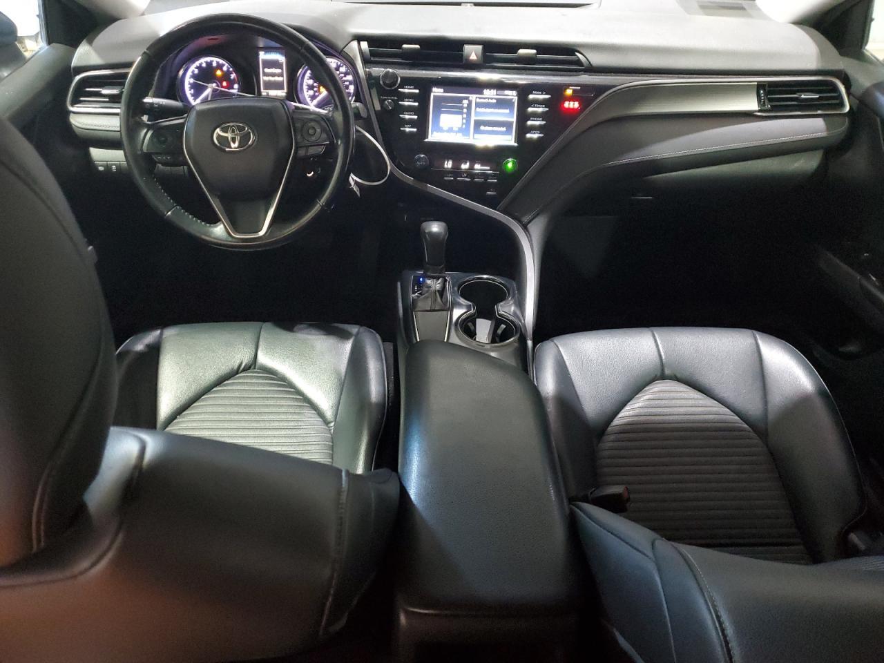 2019 TOYOTA CAMRY