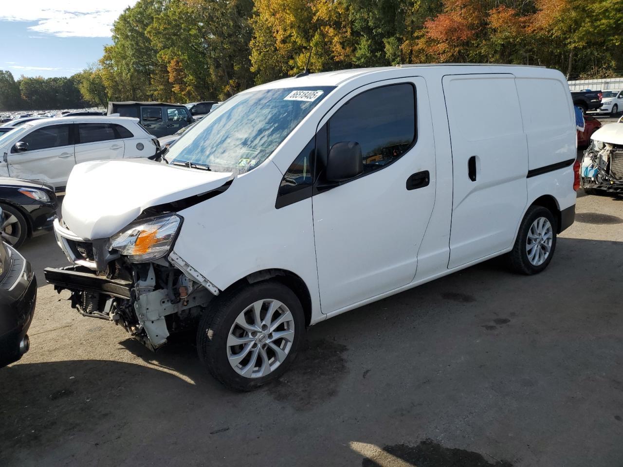 2013 NISSAN NV 200