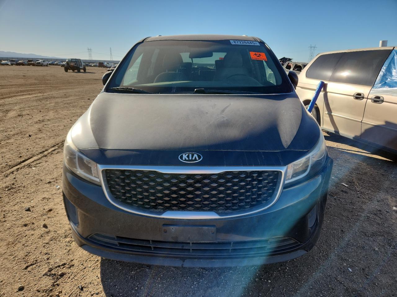 2015 KIA SEDONA