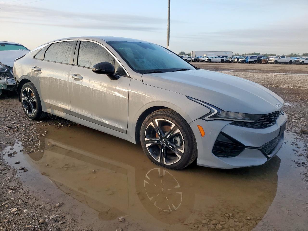 2022 KIA K5