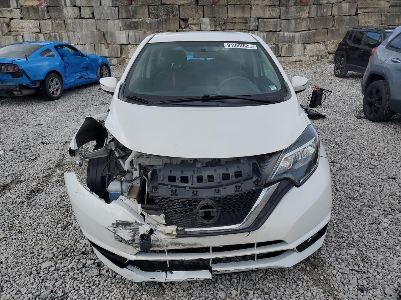 2017 NISSAN Versa Note