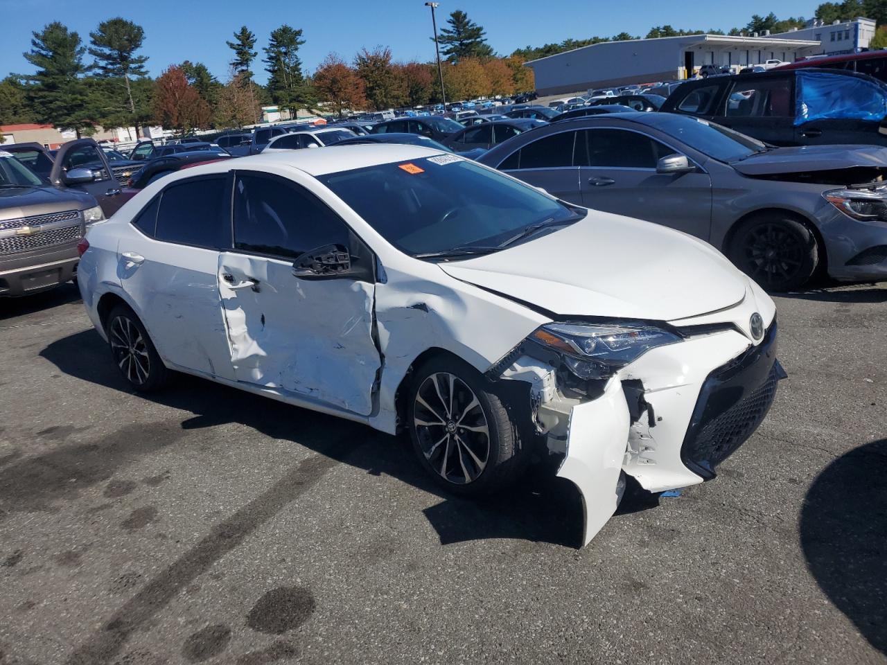 2017 TOYOTA COROLLA