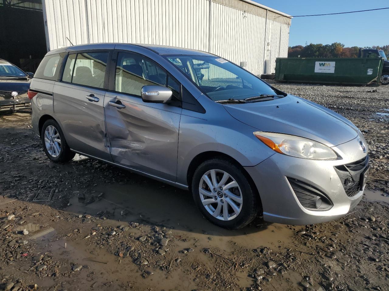 2013 MAZDA 5