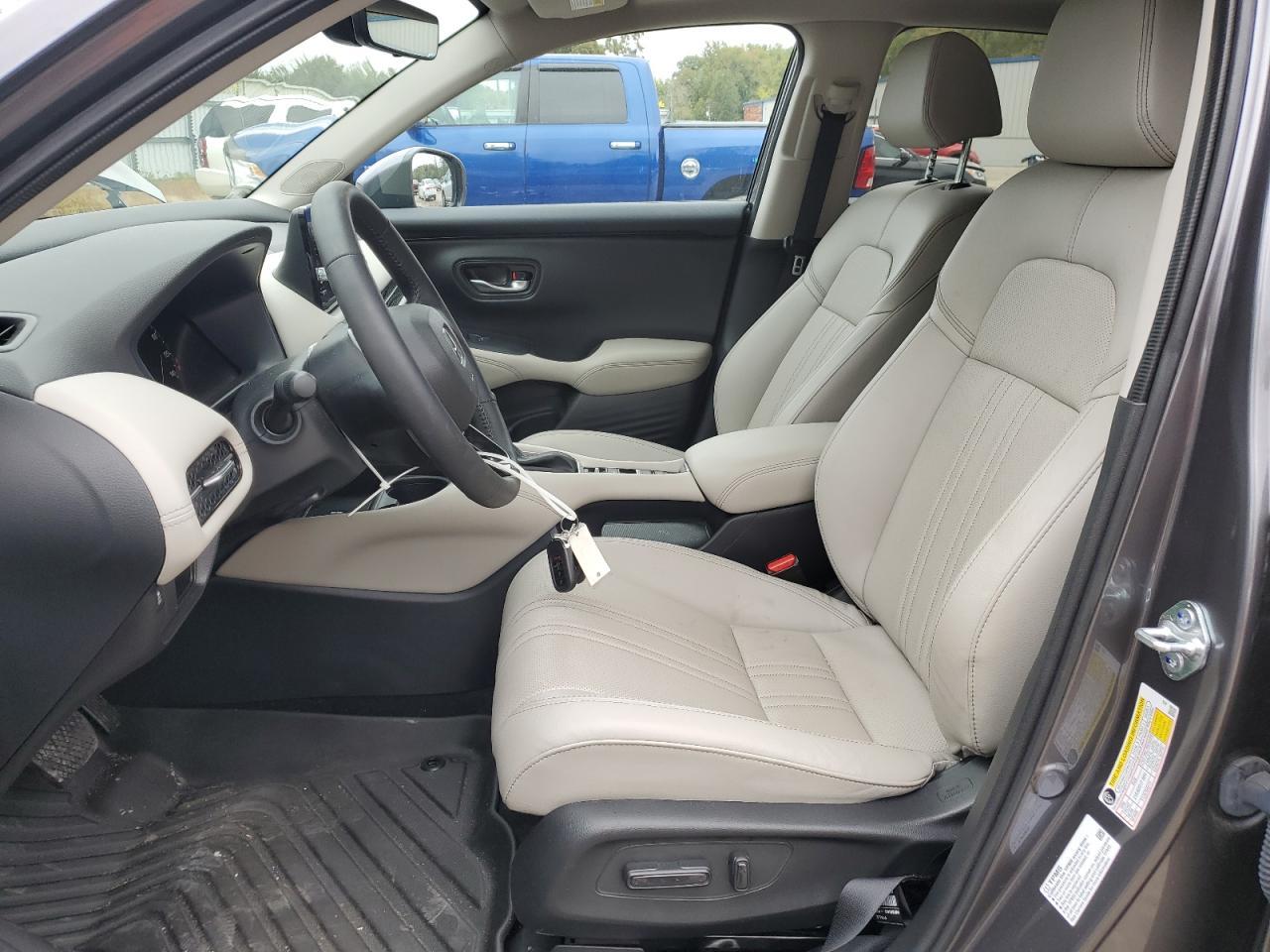 2025 HONDA HR-V