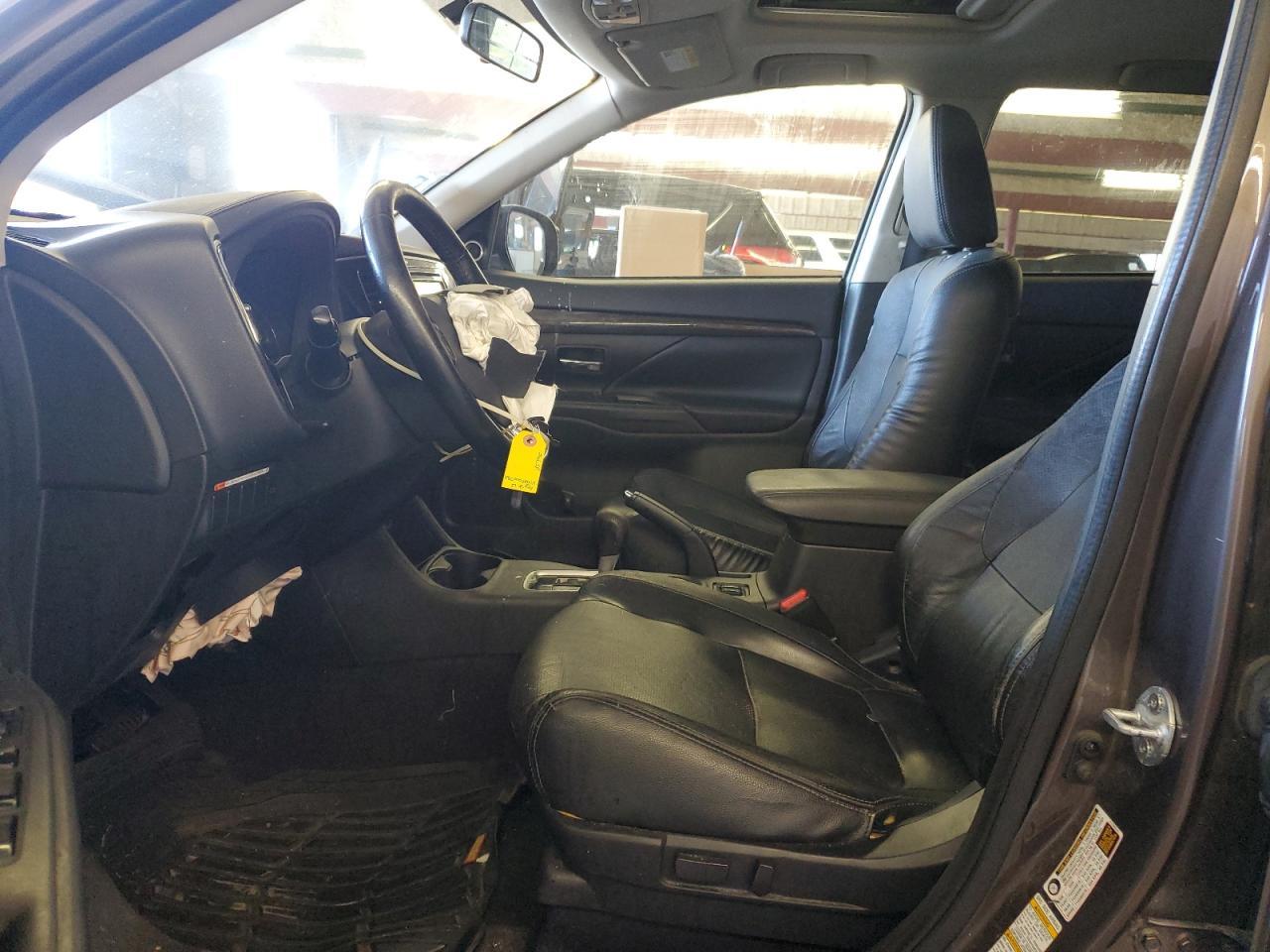 2016 MITSUBISHI outlander