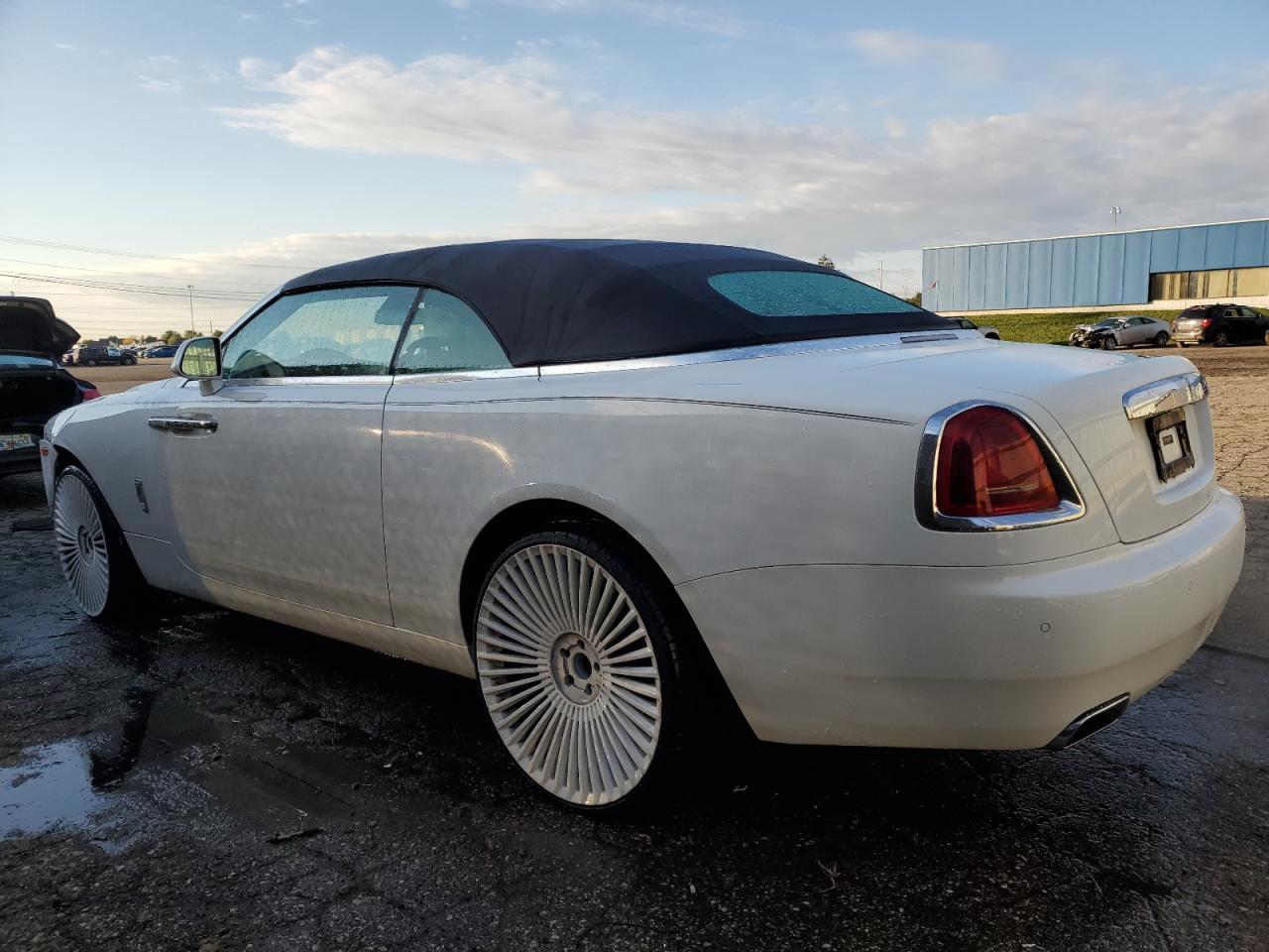 2017 ROLLS-ROYCE Dawn