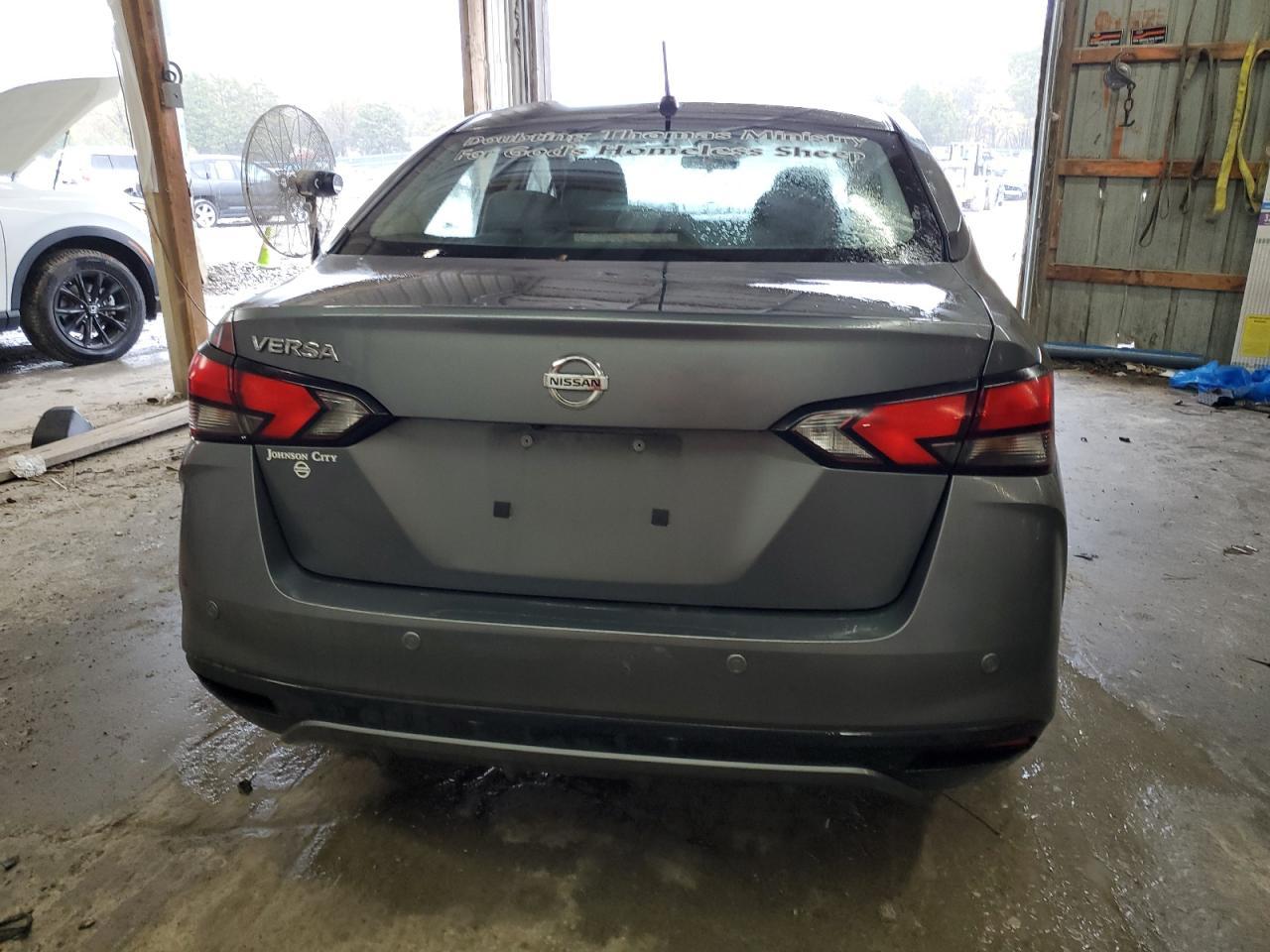 2020 NISSAN VERSA