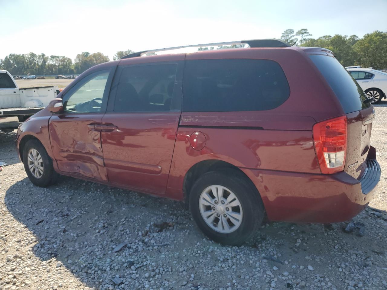 2011 KIA SEDONA