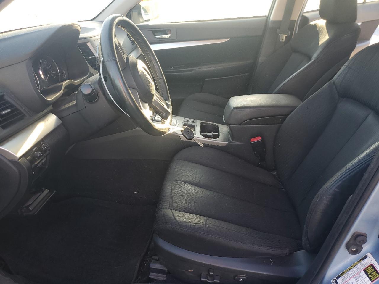2010 SUBARU Legacy