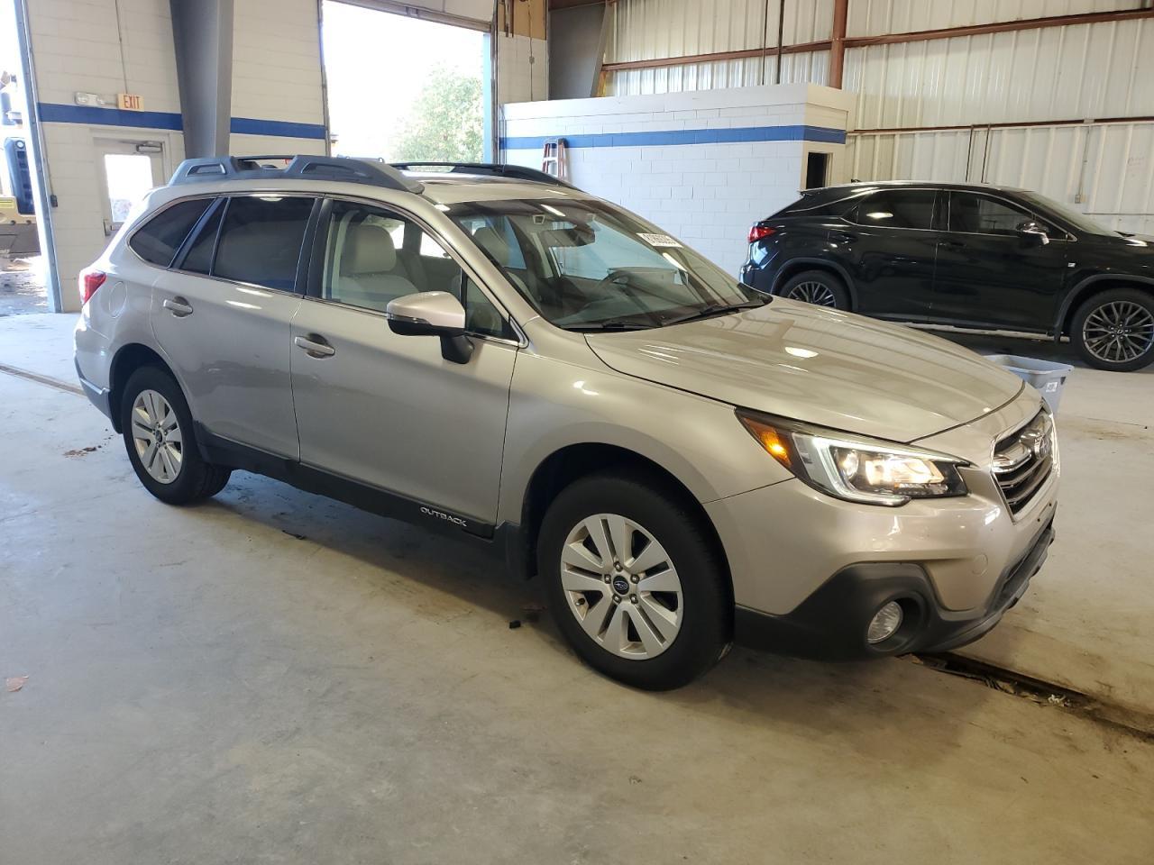 2019 SUBARU Outback