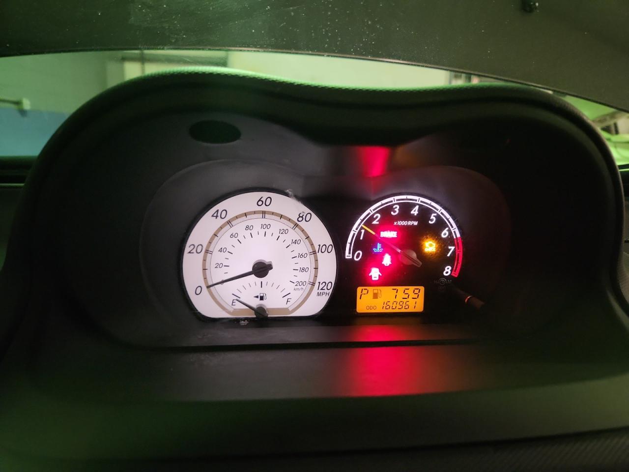 2004 TOYOTA SCION
