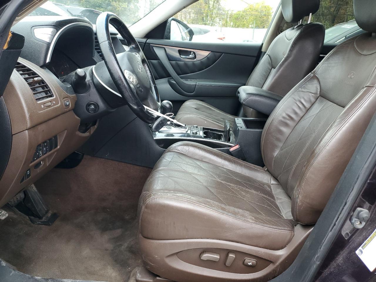 2010 INFINITI FX35