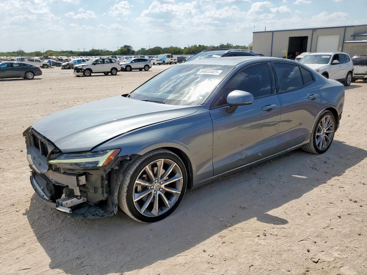 2020 VOLVO S60
