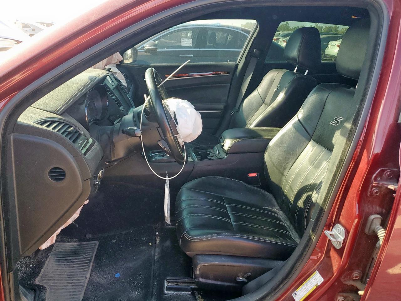 2019 CHRYSLER 300