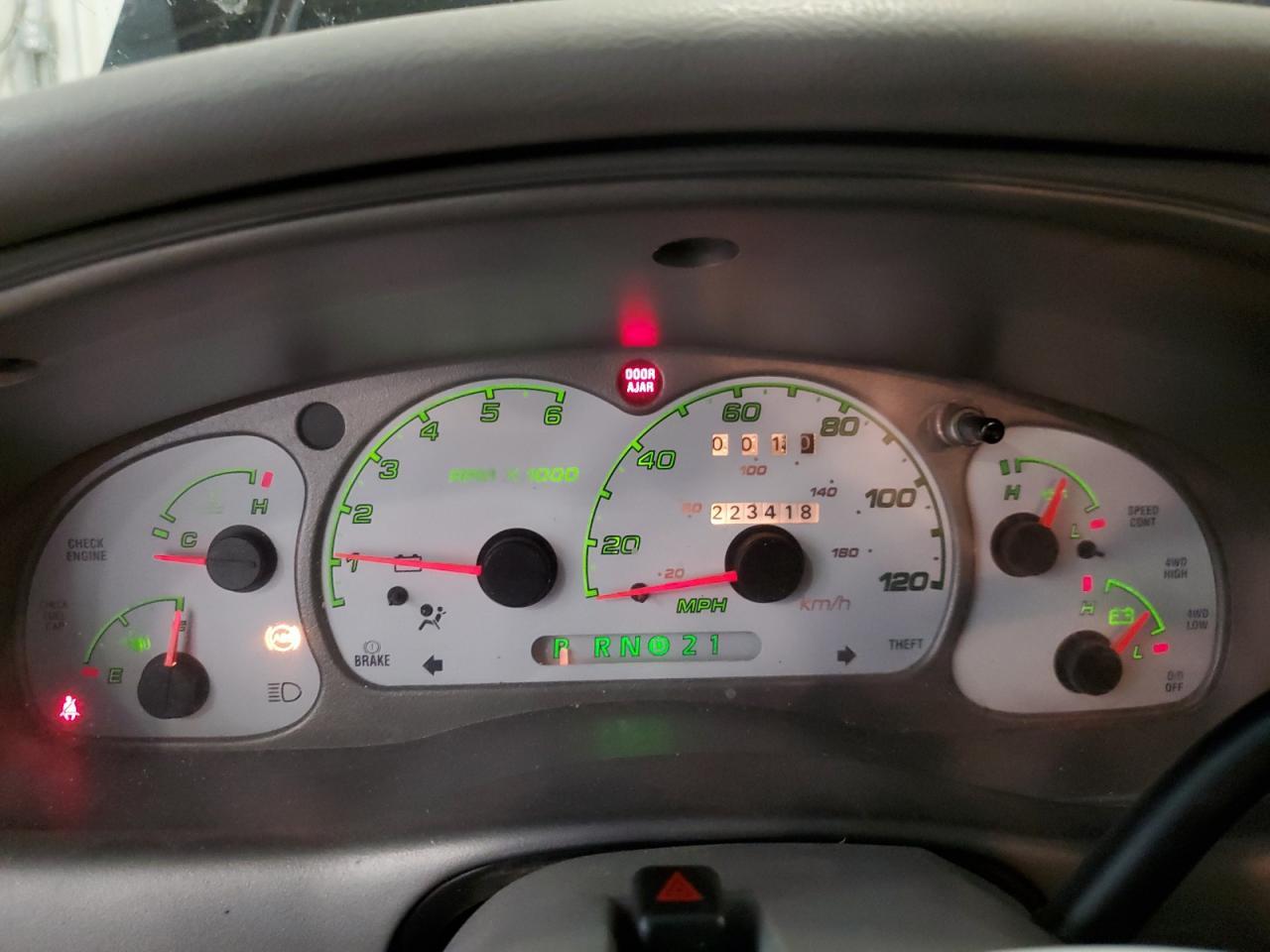 2003 FORD Explorer Sport Trac