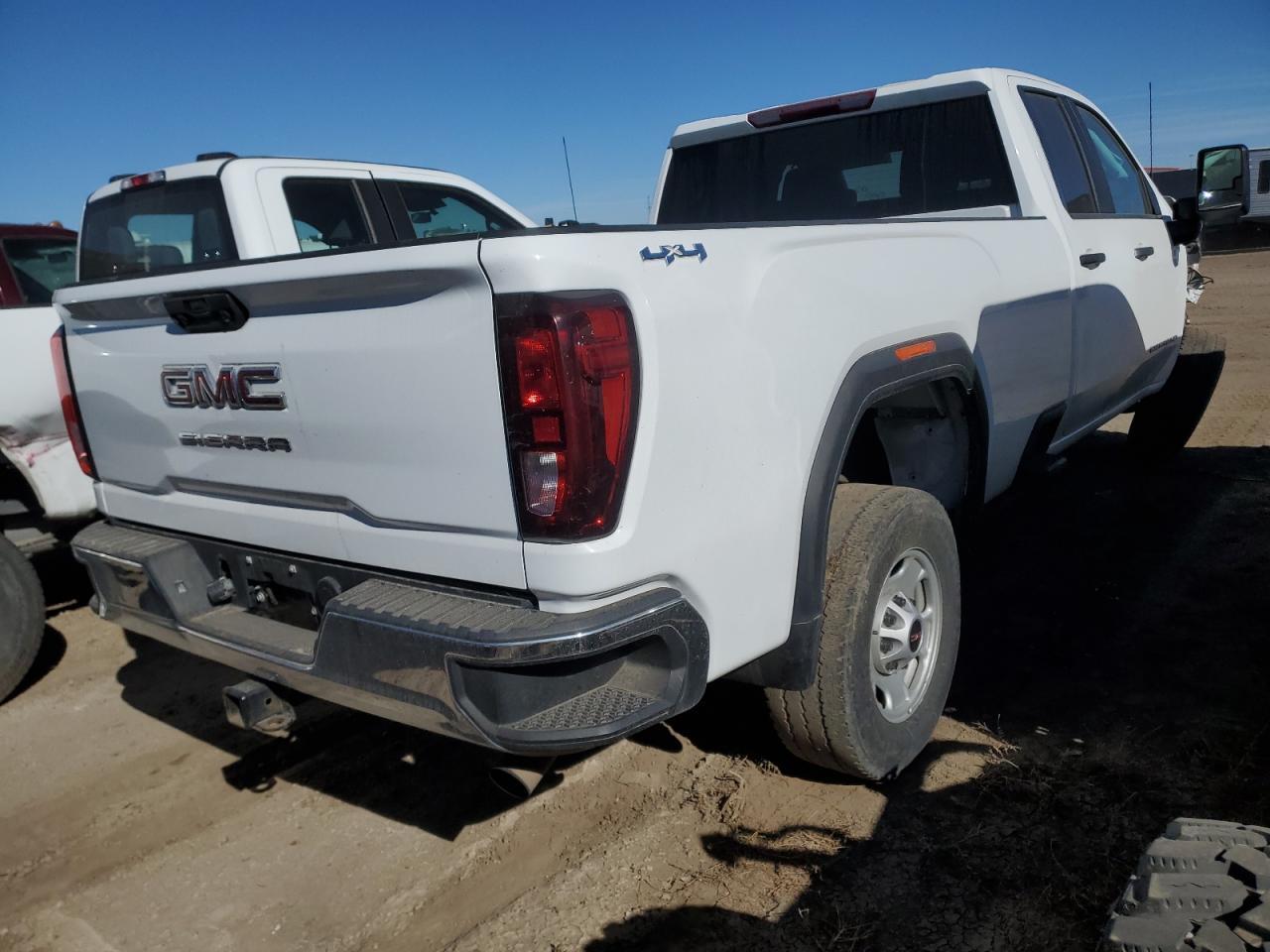 2024 GMC Sierra