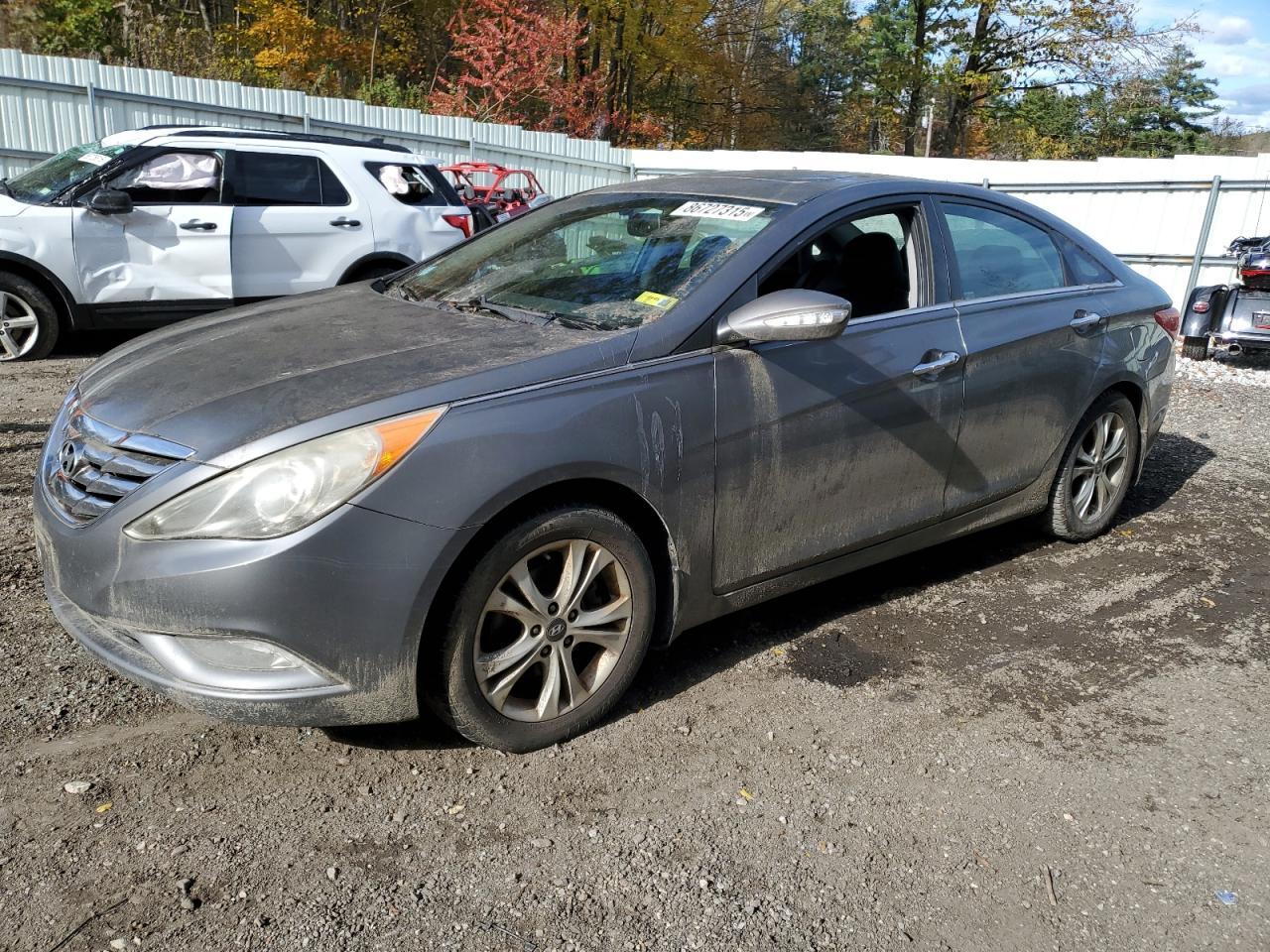 2011 HYUNDAI SONATA