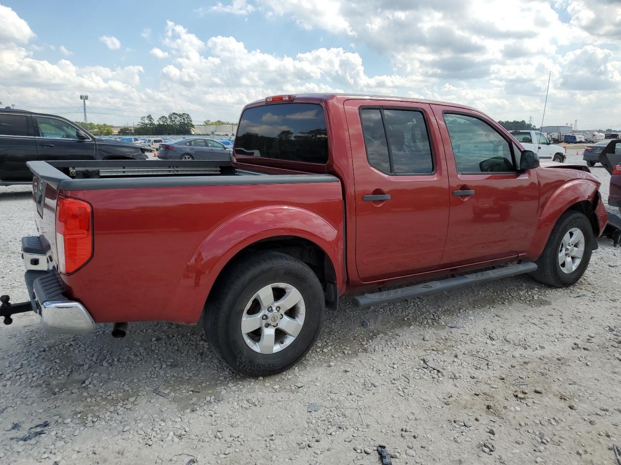 2013 NISSAN Frontier