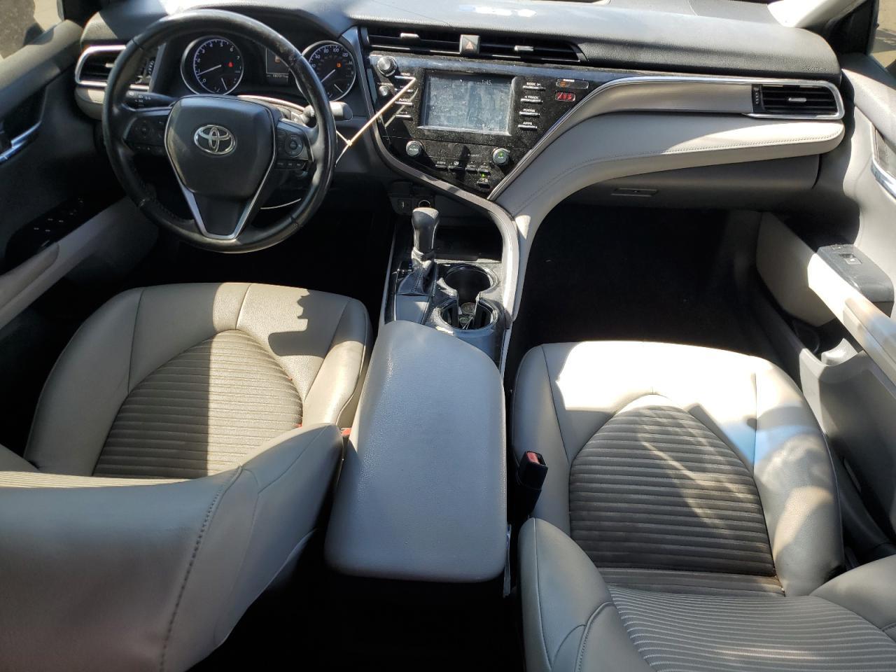 2018 TOYOTA CAMRY