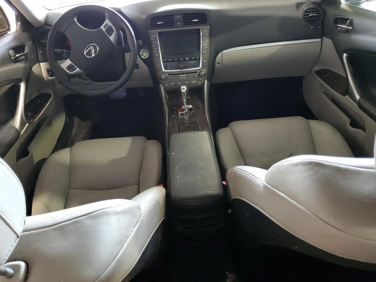 2011 LEXUS IS 250