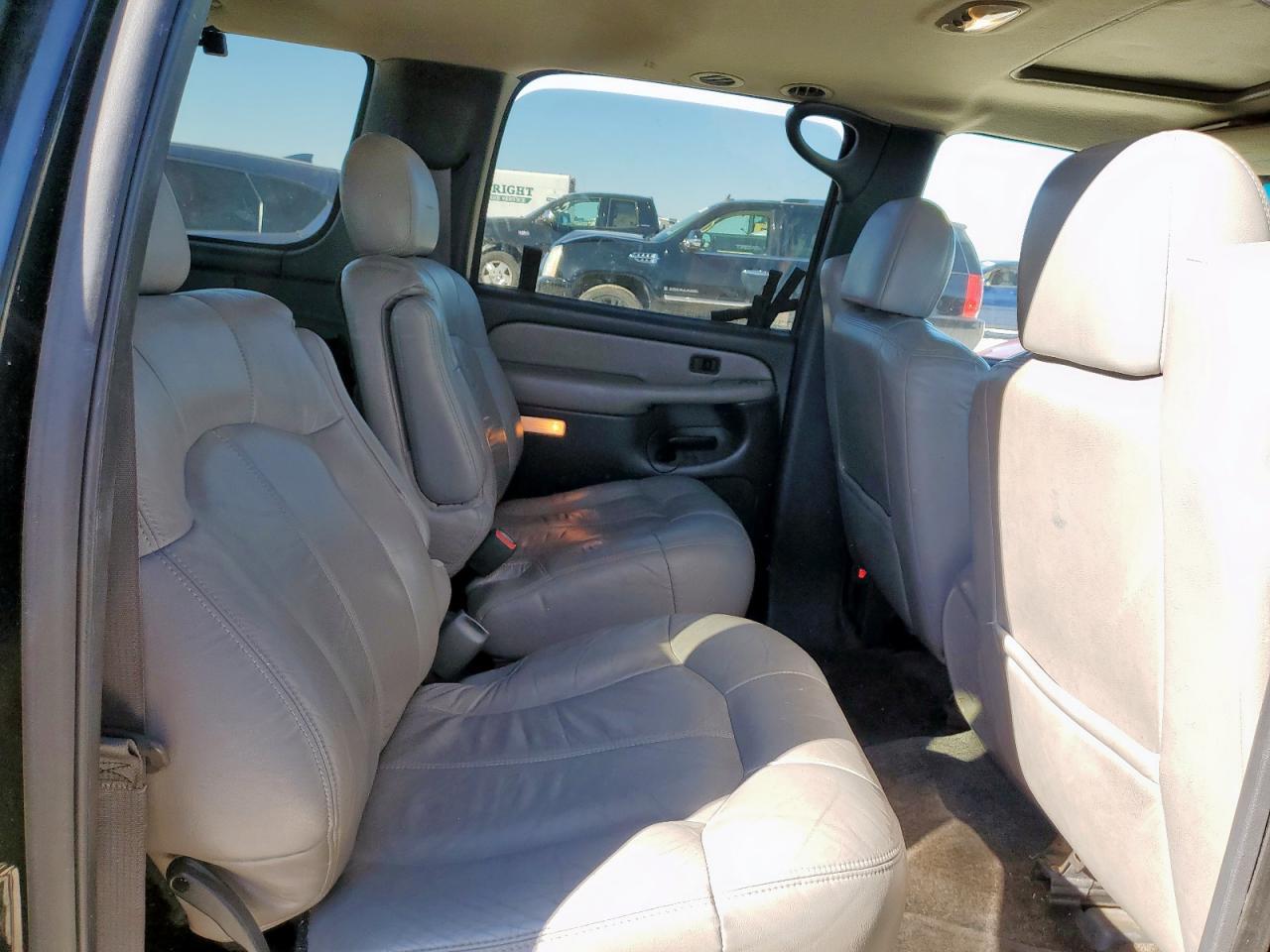 2001 CHEVROLET Suburban