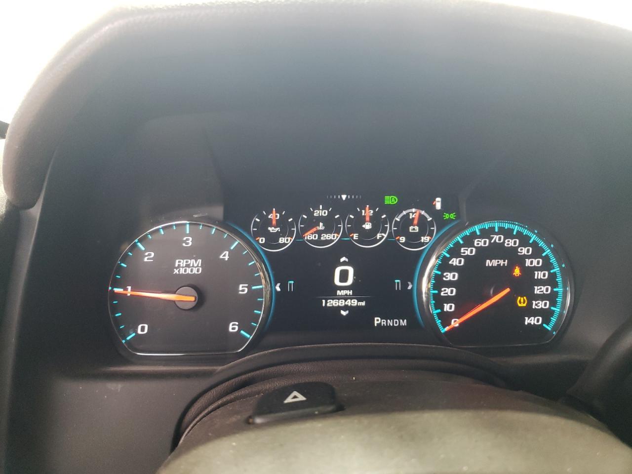 2016 CHEVROLET Suburban