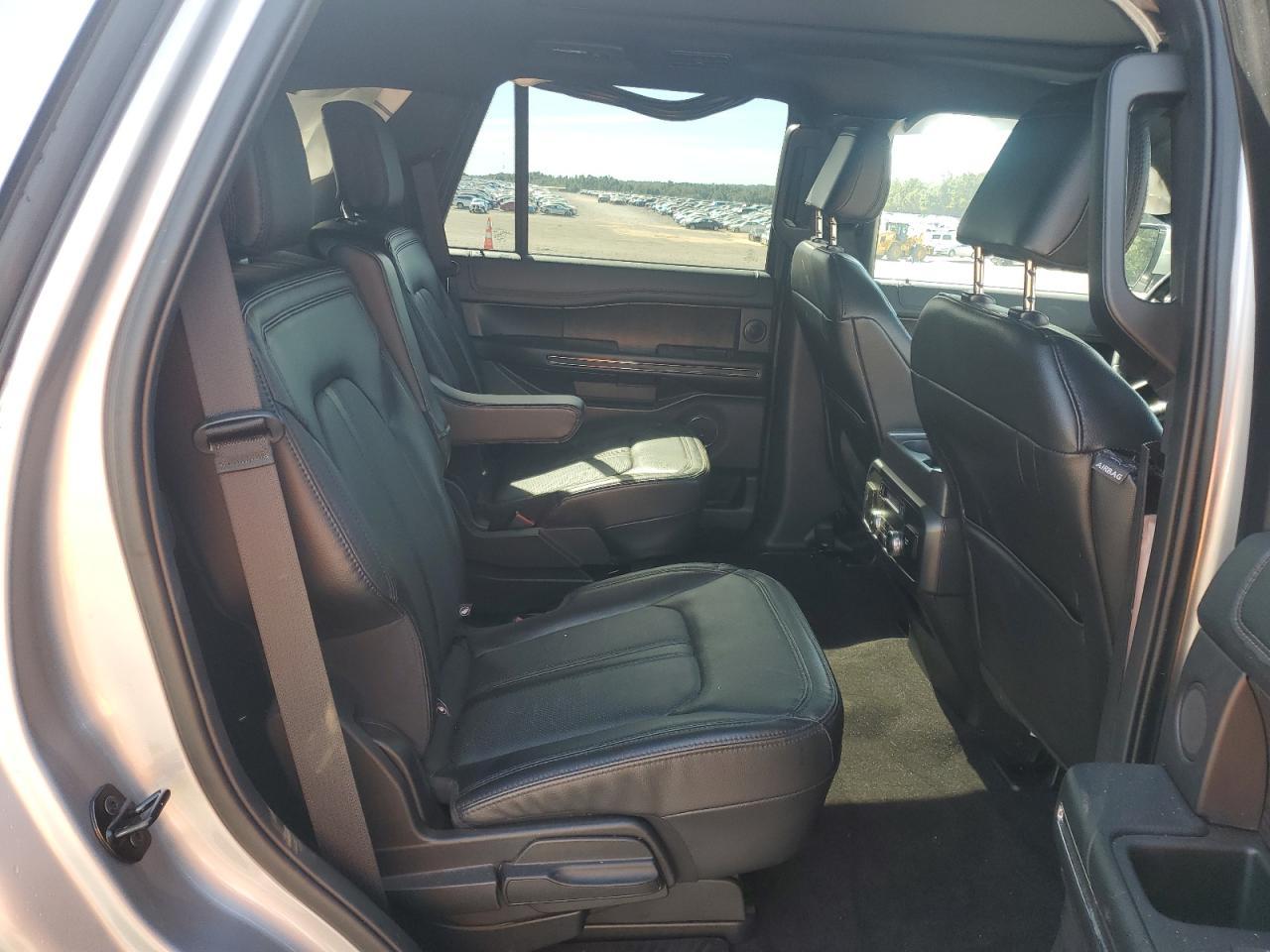 2021 FORD Expedition