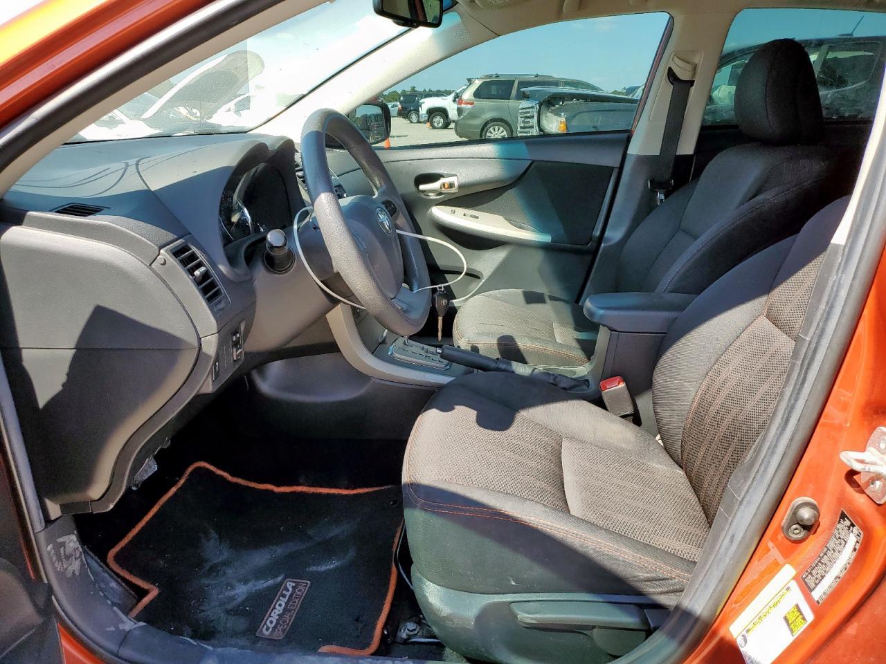 2013 TOYOTA COROLLA