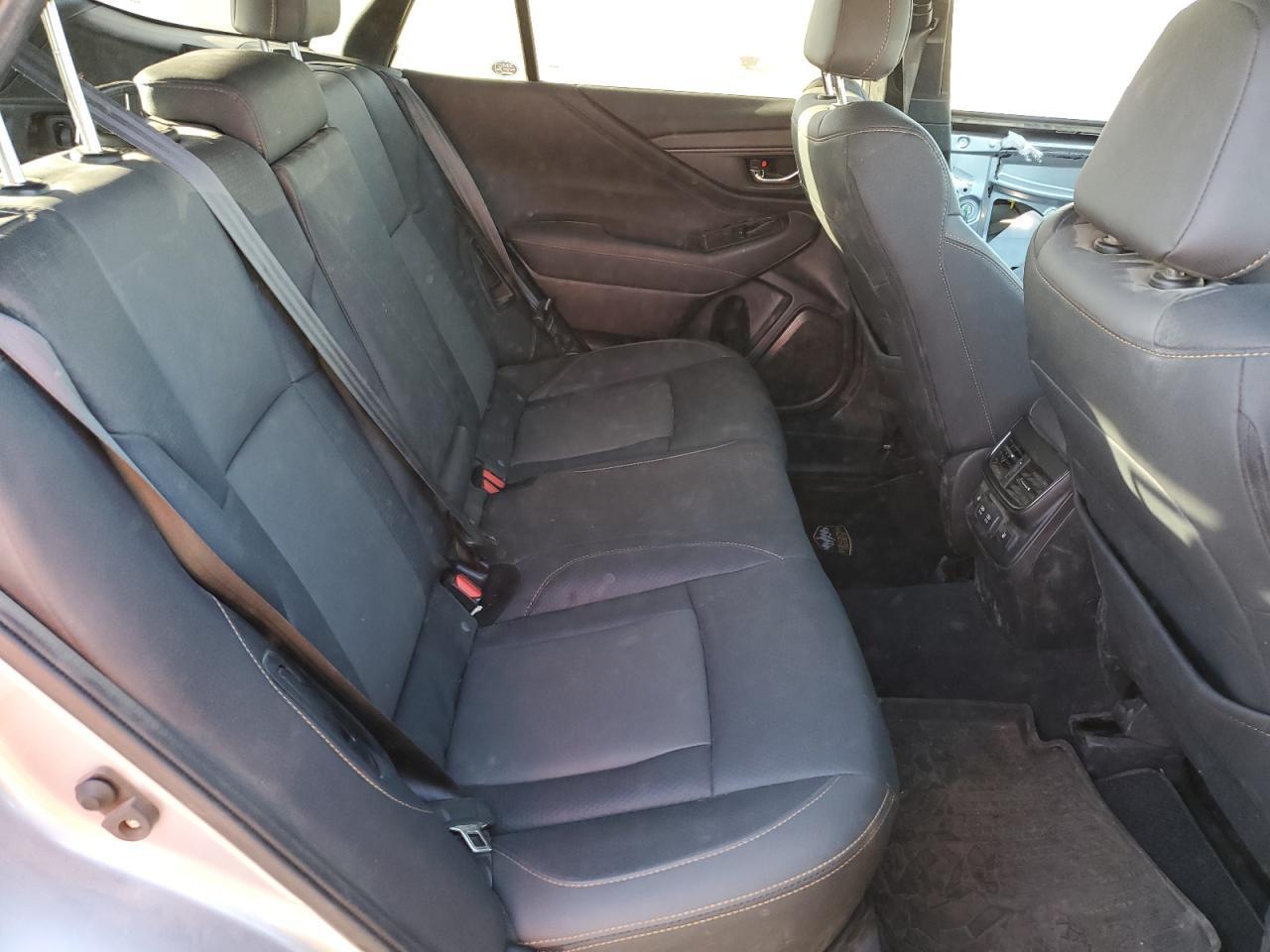 2022 SUBARU Outback
