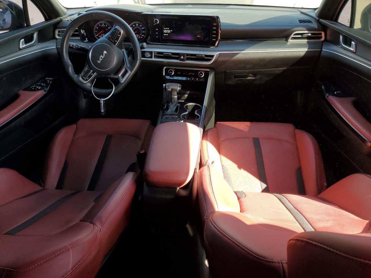2023 KIA K5