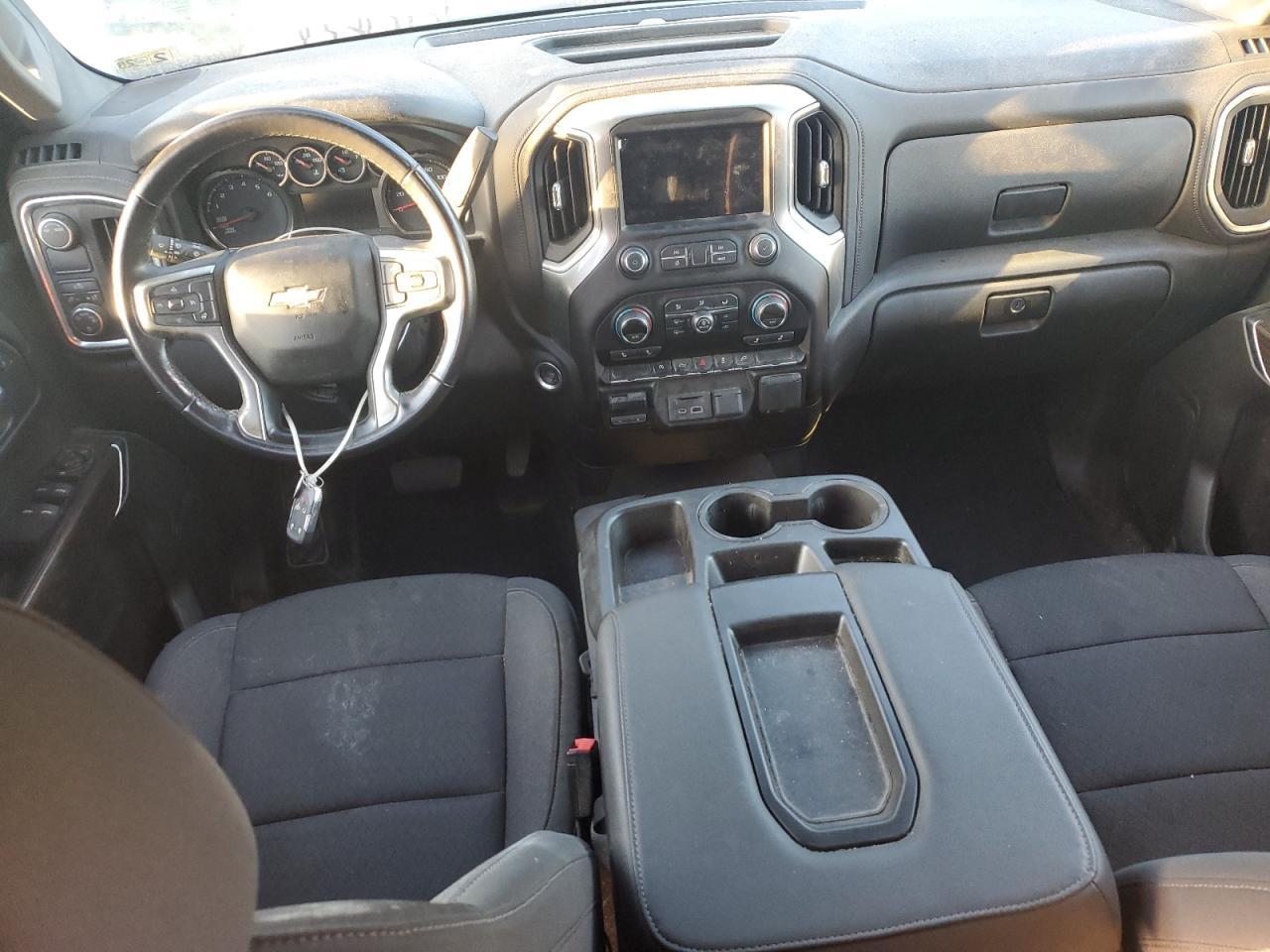2021 CHEVROLET Silverado