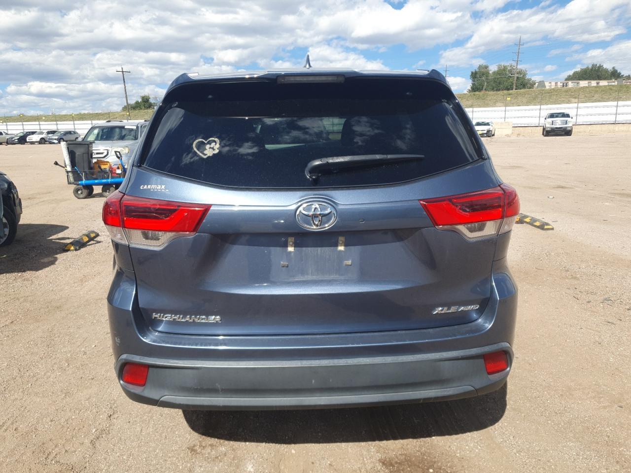 2019 TOYOTA HIGHLANDER