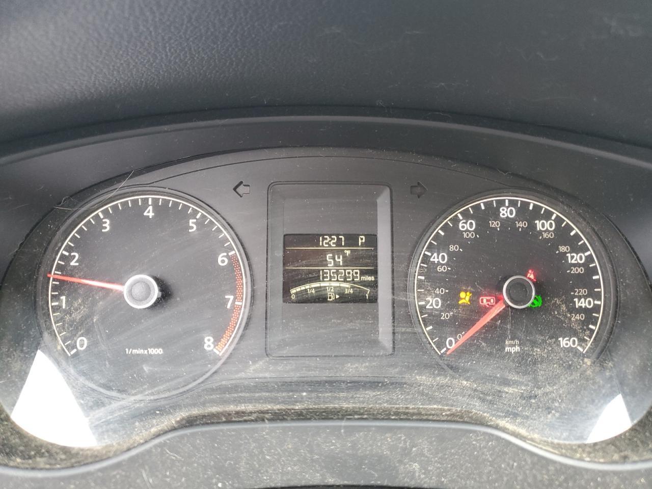 2011 VOLKSWAGEN JETTA
