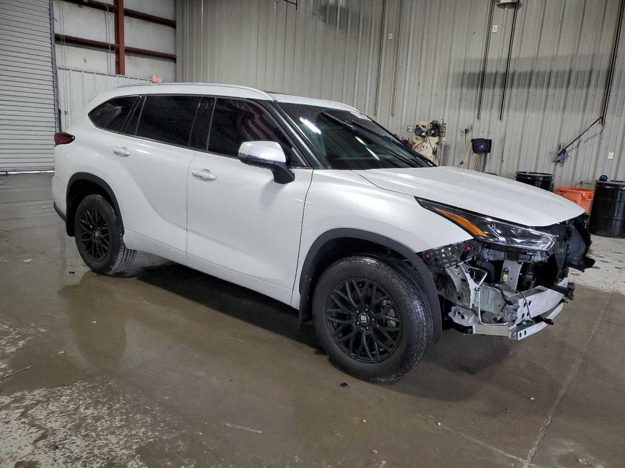2022 TOYOTA HIGHLANDER